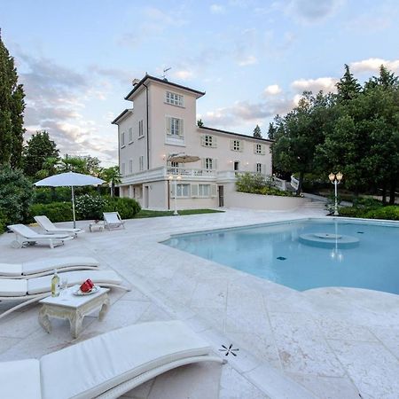 Villa Rinaldi Монтеспертоли Экстерьер фото