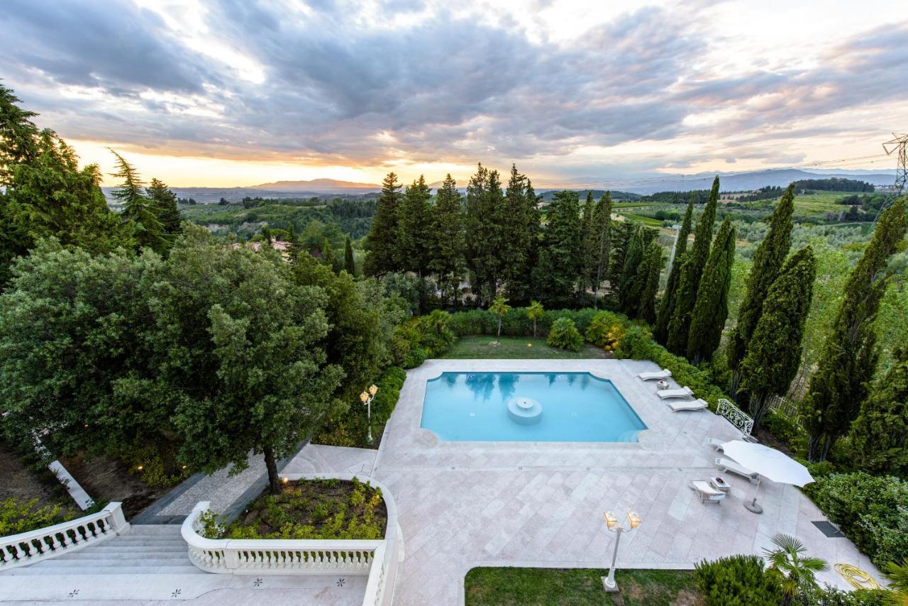 Villa Rinaldi Монтеспертоли Экстерьер фото
