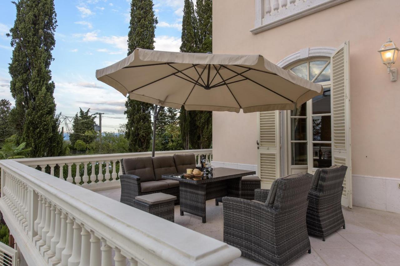 Villa Rinaldi Монтеспертоли Экстерьер фото